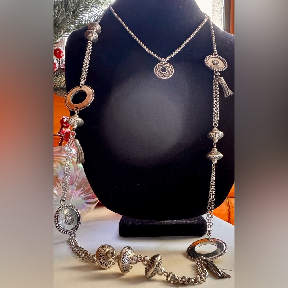 Elegant Layered Silver Necklace Set
